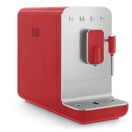 Кофемашина автоматическая Smeg BCC02RDMEU красный